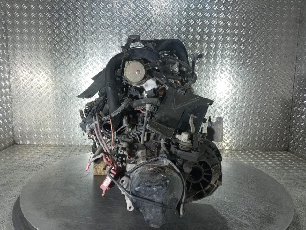 Двигатель к Renault Megane 2 (02-06)