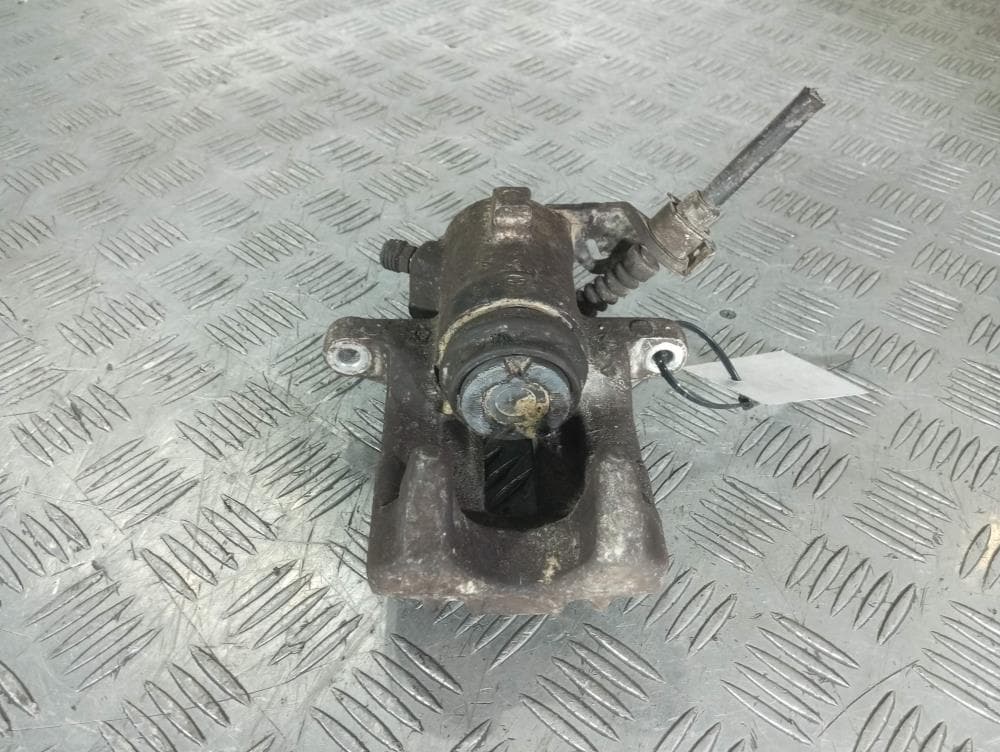 Суппорт задний правый к Volkswagen Golf 4 (97-06)