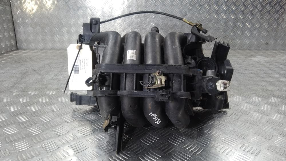 Коллектор впускной к Mazda 2 2 (07-10)
