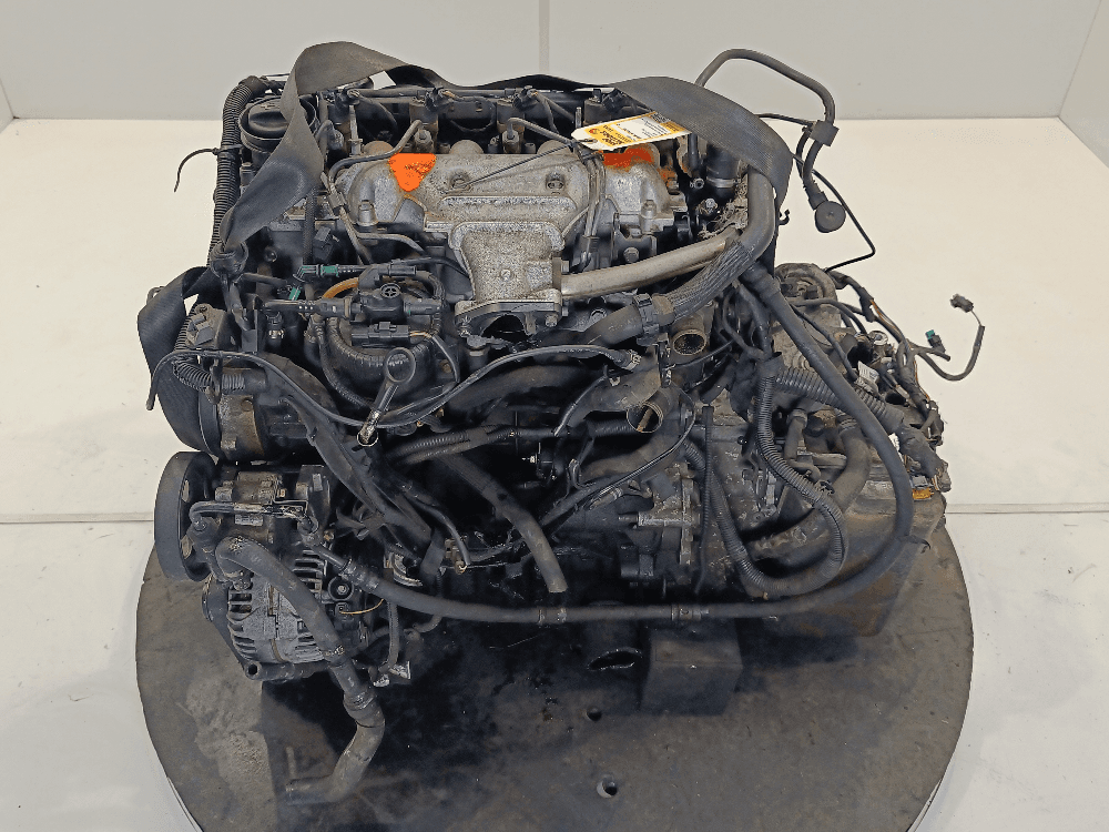 Двигатель к Peugeot 607 (00-04)