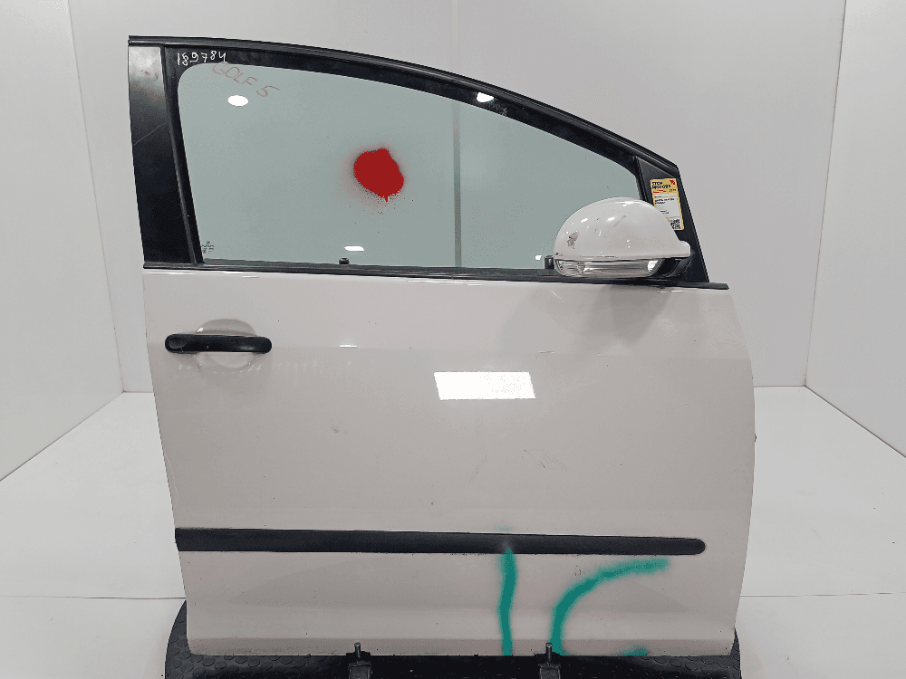 Дверь передняя правая к Volkswagen Golf Plus (05-09)