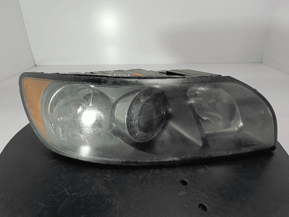 Фара правая к Volvo V50 (03-10)