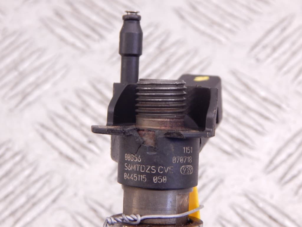 Форсунка к BMW 6 E63/E64 (03-07)
