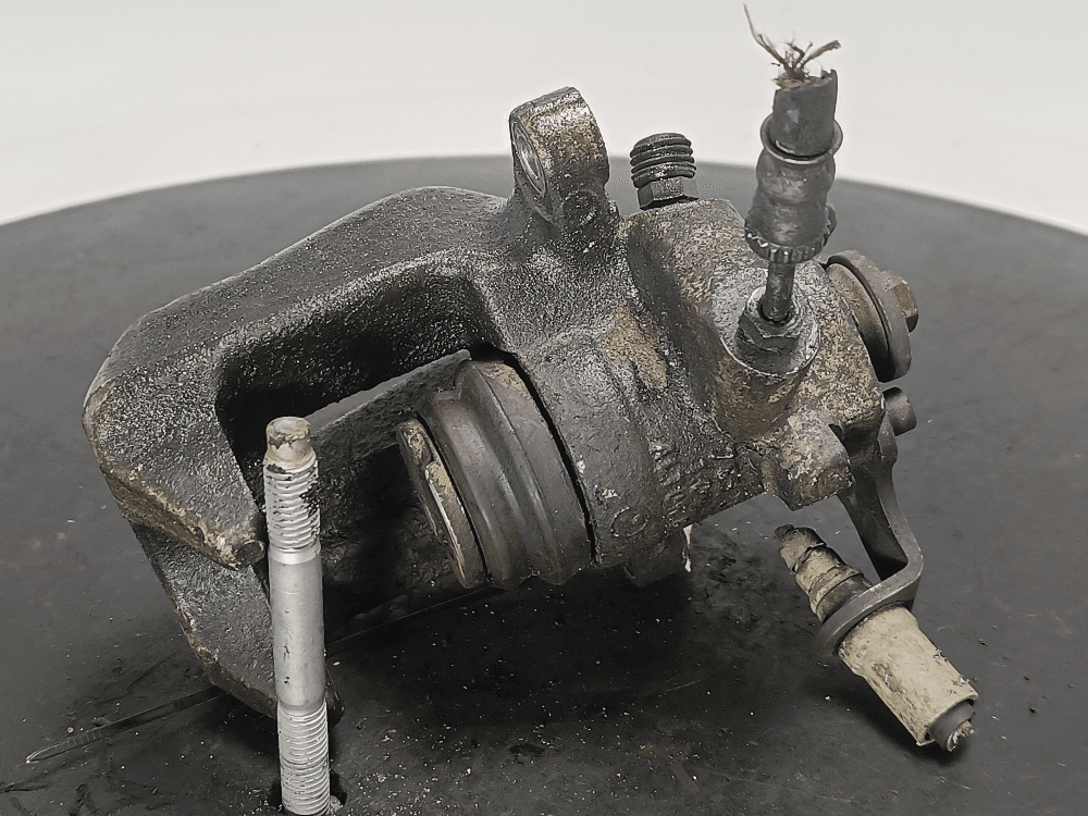 Суппорт задний правый к Peugeot 407 (04-11)