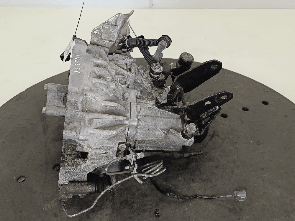 КПП механическая (МКПП) к Mazda 6 1 (02-05)