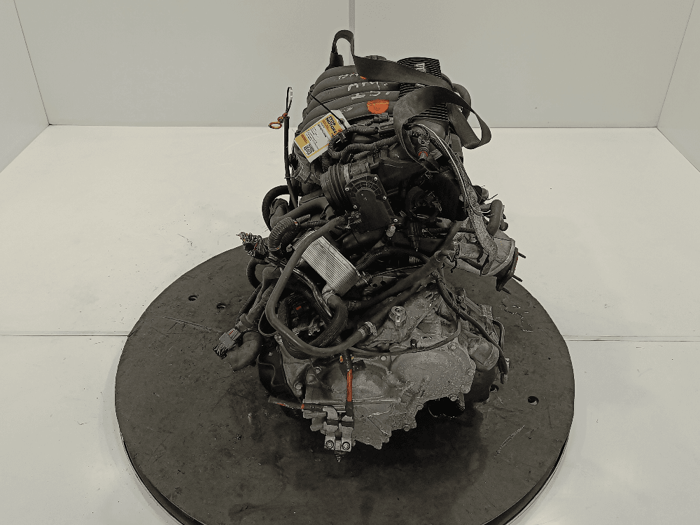 Двигатель к Volvo S40 2 (04-07)