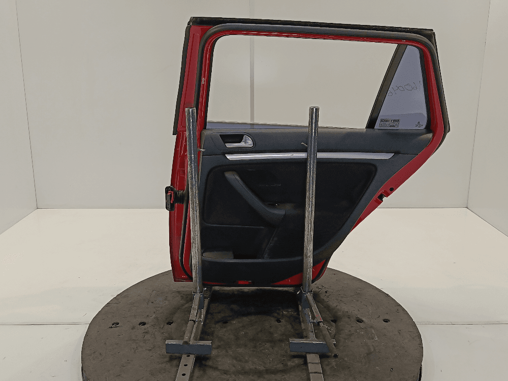 Дверь задняя правая к Volkswagen Golf 6 (08-15)