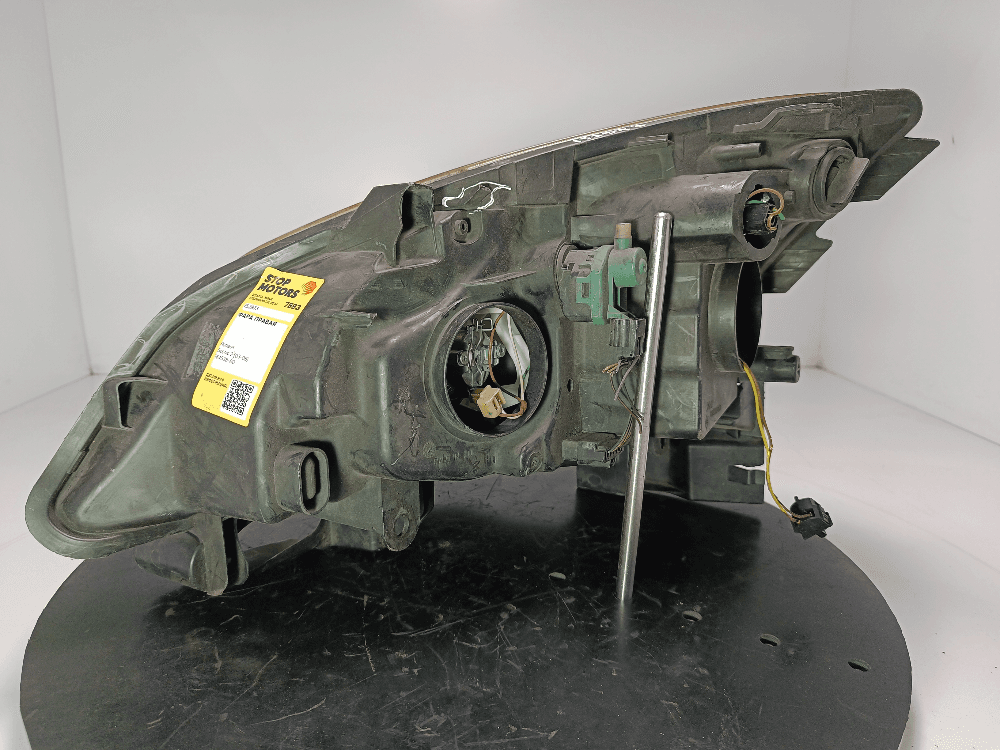 Фара правая к Renault Scenic 2 (03-06)