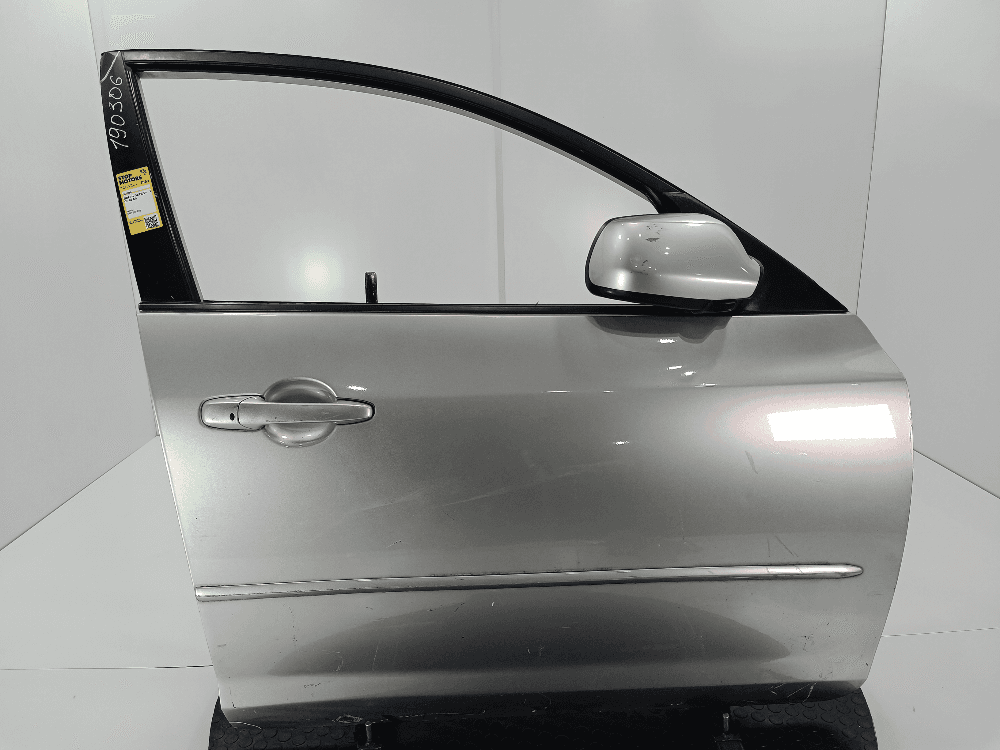 Дверь передняя правая к Mazda 3 BK (03-06)