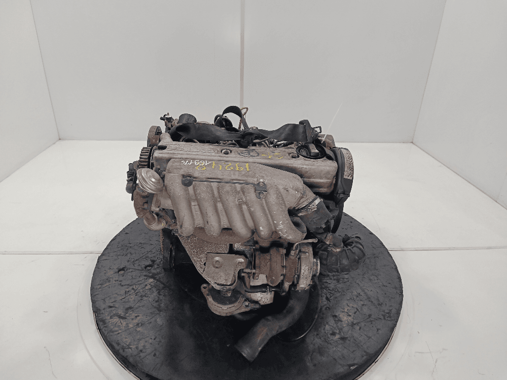 Двигатель к Audi A6 C4 (94-97)
