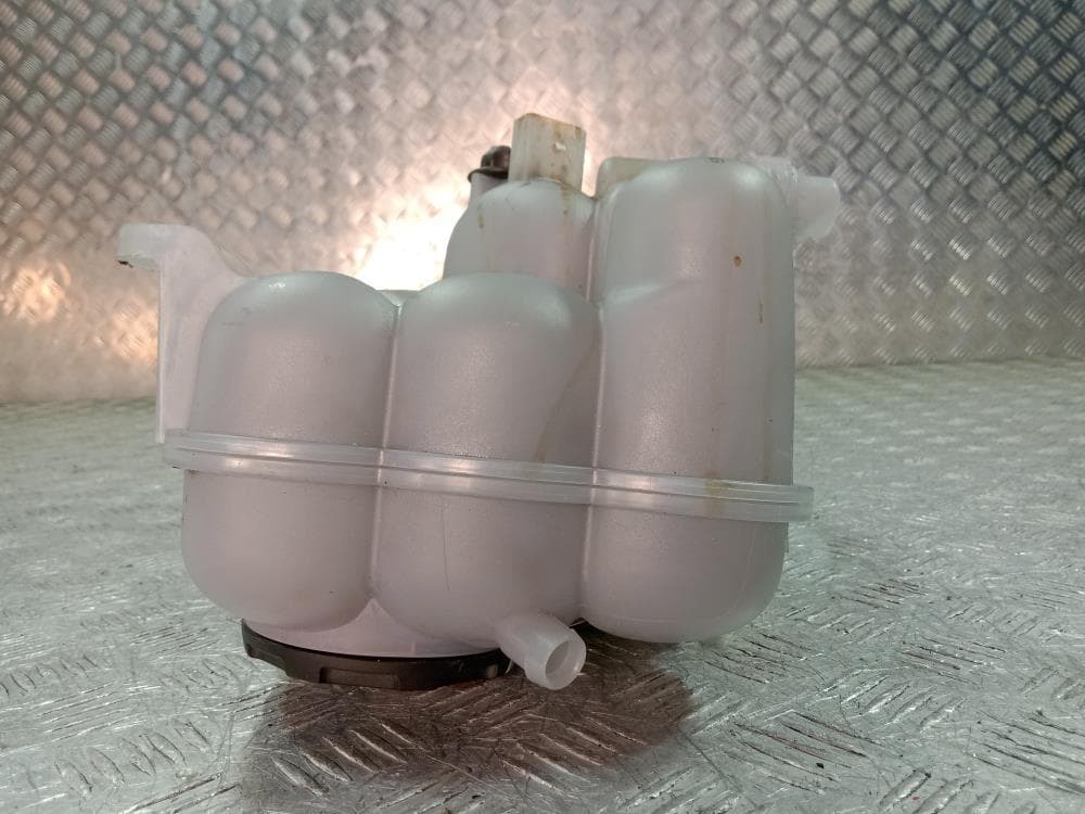 Бачок расширительный к Audi Q7 4M Рестайлинг (19-24)