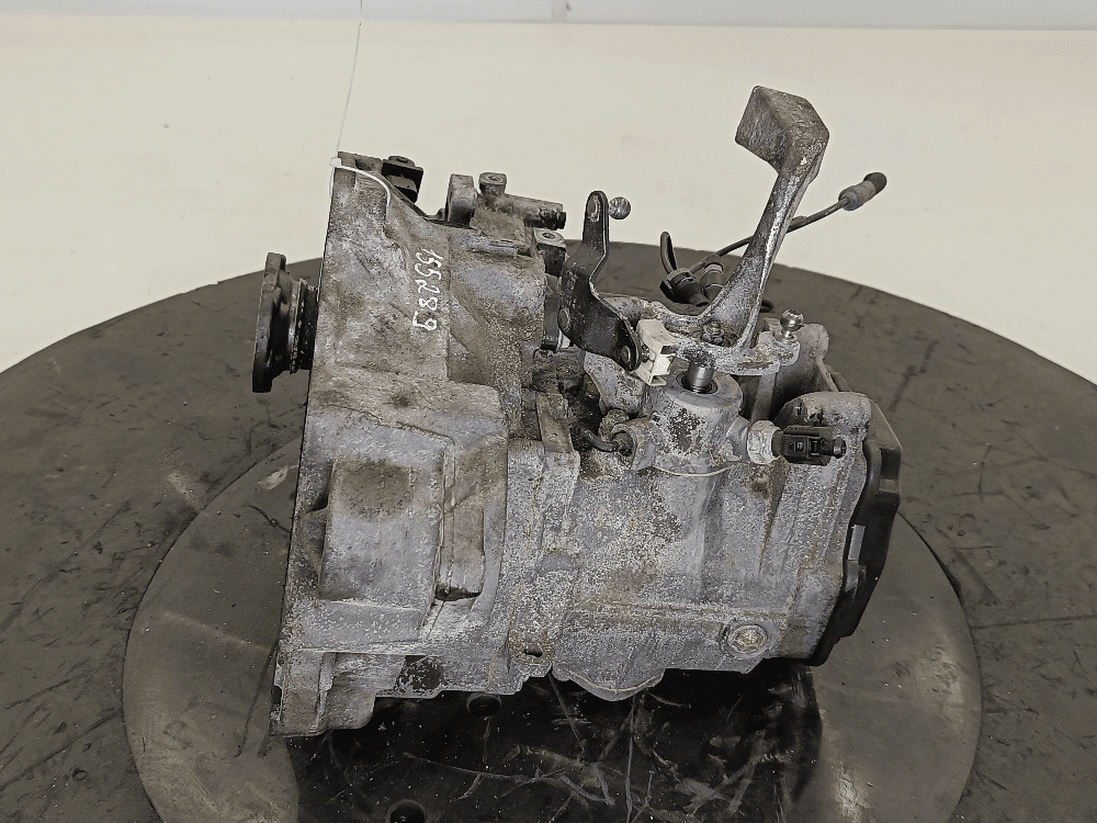 КПП механическая (МКПП) к Volkswagen Golf 4 (97-06)
