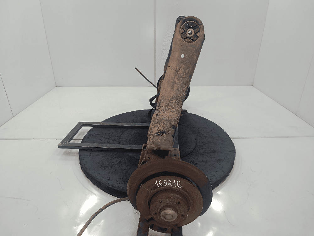 Балка подвески задняя к Renault Trafic 2 (01-06)