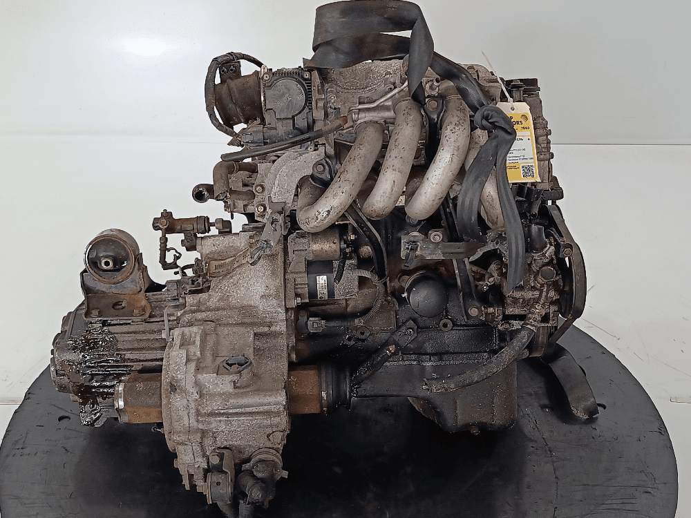 Двигатель к Nissan  Primera P12 (02-08)