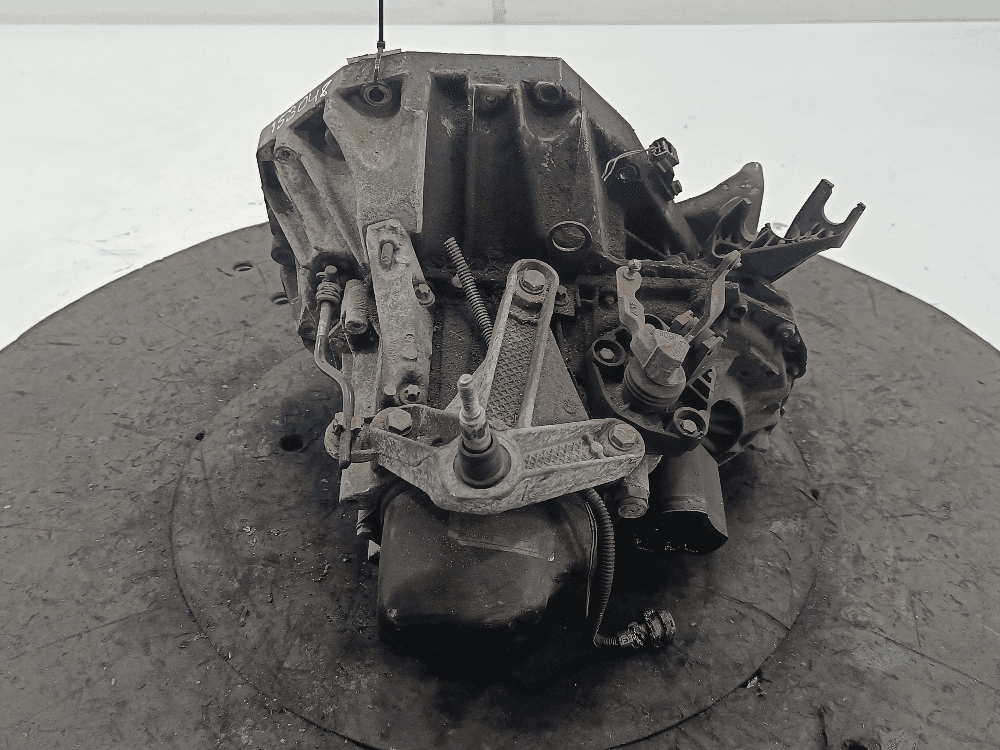 КПП механическая (МКПП) к Renault Clio 3 (05-09)