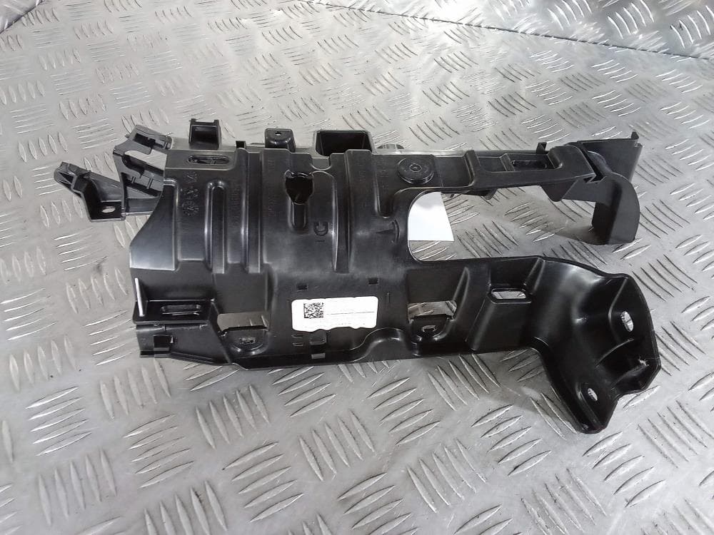 Кронштейн к Tesla Model X (15-21)