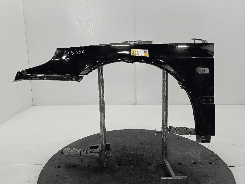 Крыло переднее левое к Saab 9-5 1 Рестайлинг (01-05)