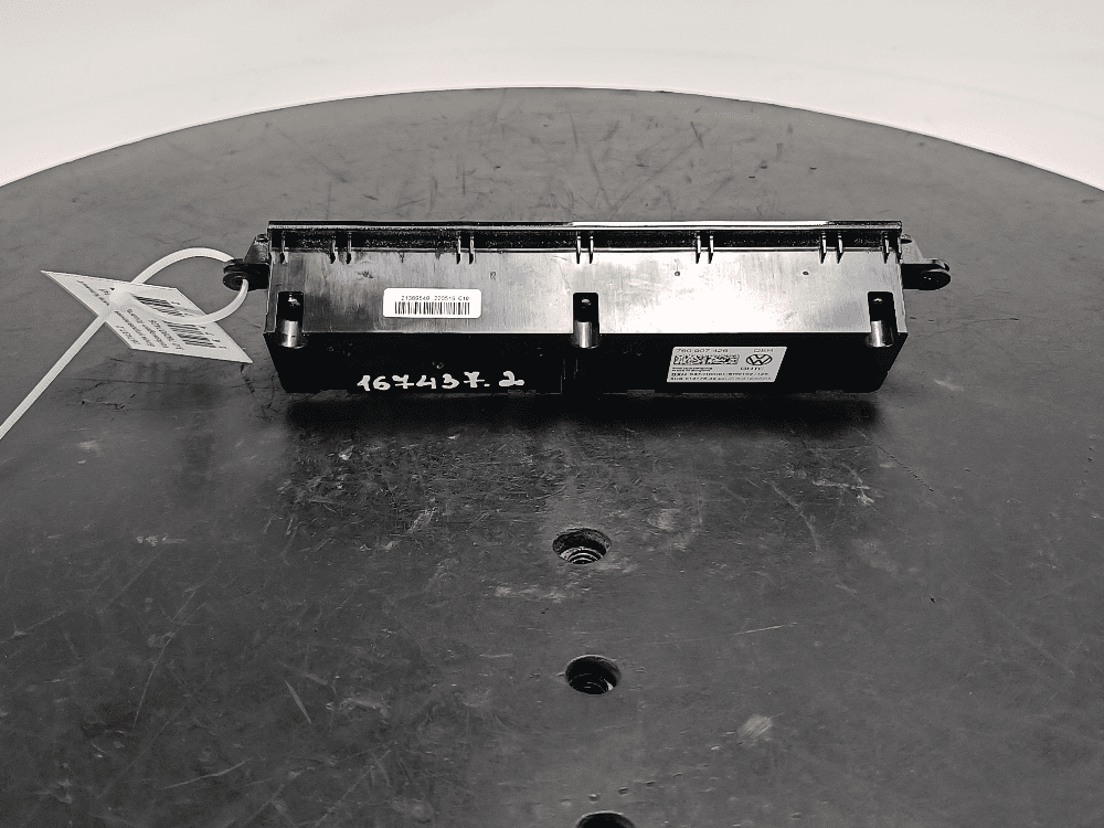 Блок управления печки/климат-контроля к Volkswagen Touareg 3 (18-24)