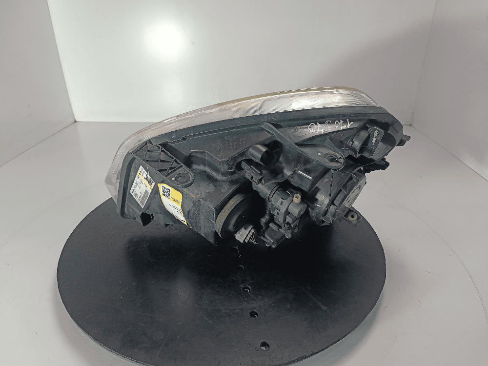 Фара правая к Nissan  Qashqai 1 (07-10)