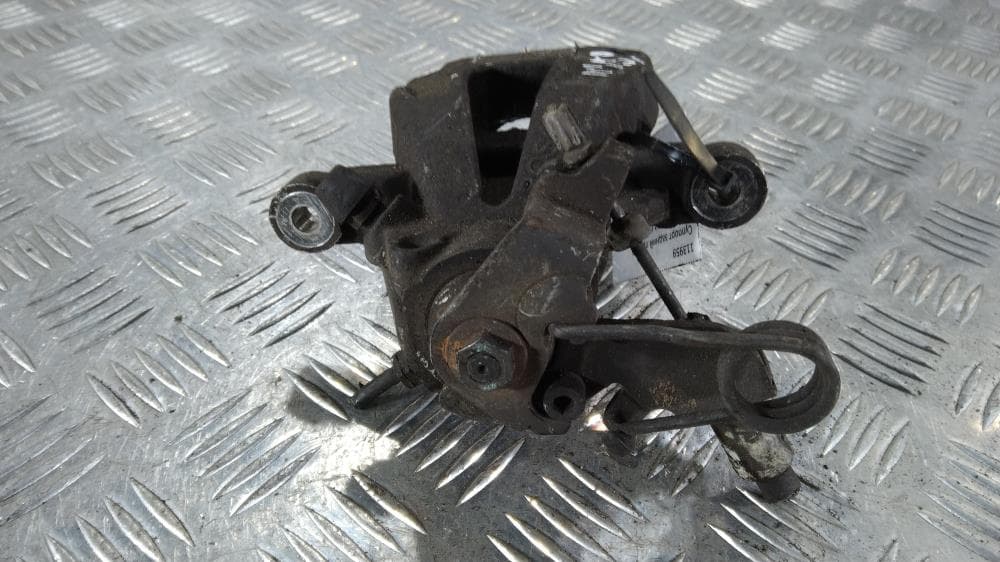 Суппорт задний правый к Citroen C4 1 (04-08)