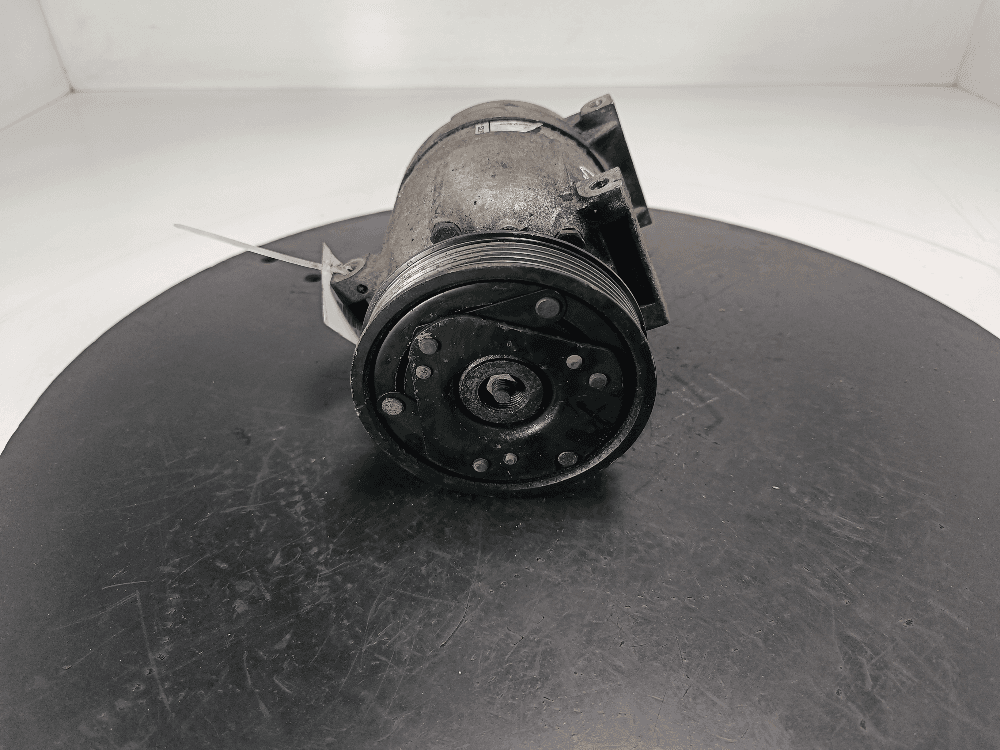 Компрессор кондиционера к Renault Megane 1 Рестайлинг (99-03)