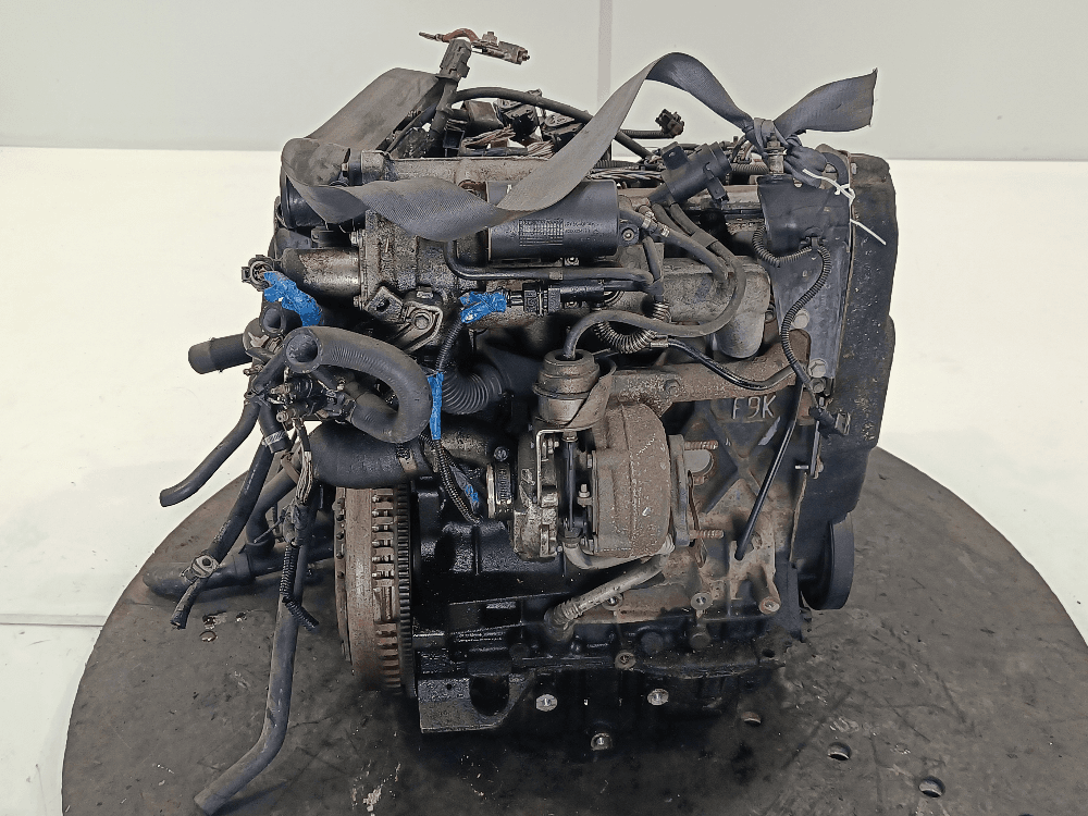 Двигатель к Renault Laguna 2 (01-05)