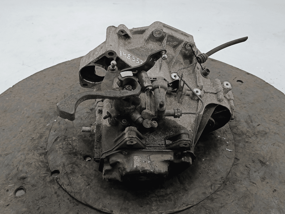 КПП механическая (МКПП) к Volkswagen Polo 4 (01-05)