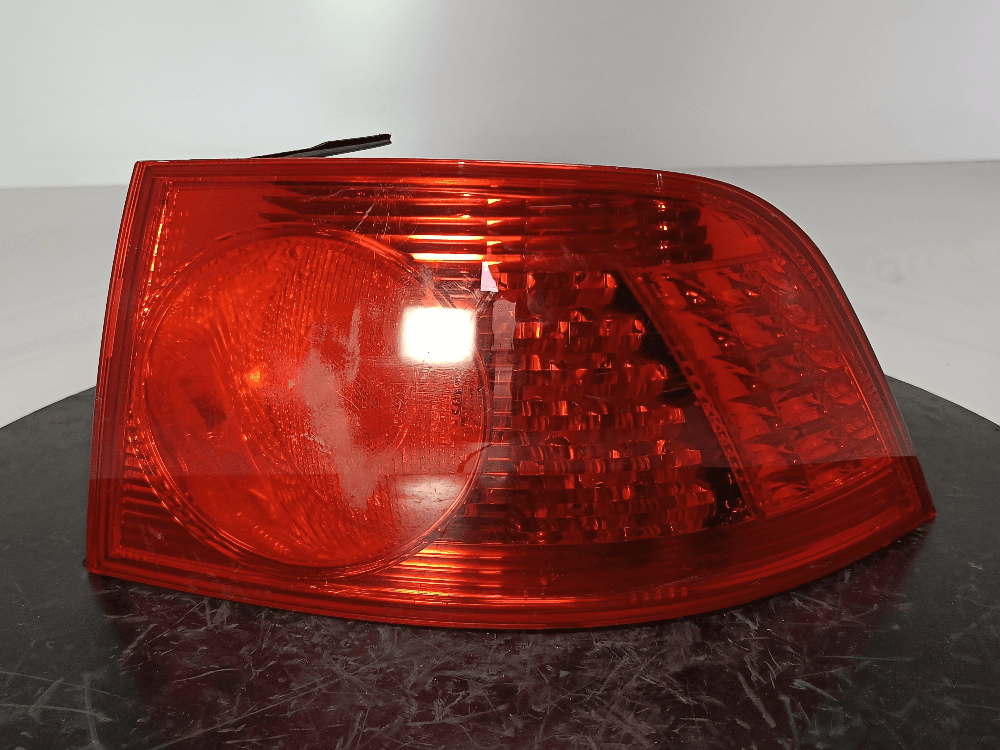 Фонарь задний правый к Volkswagen Phaeton (02-07)