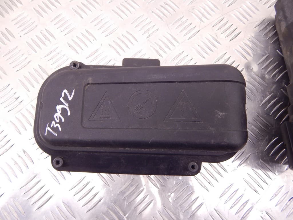 Корпус блока управления двигателем к BMW 5 F10/F11/F07 (09-13)