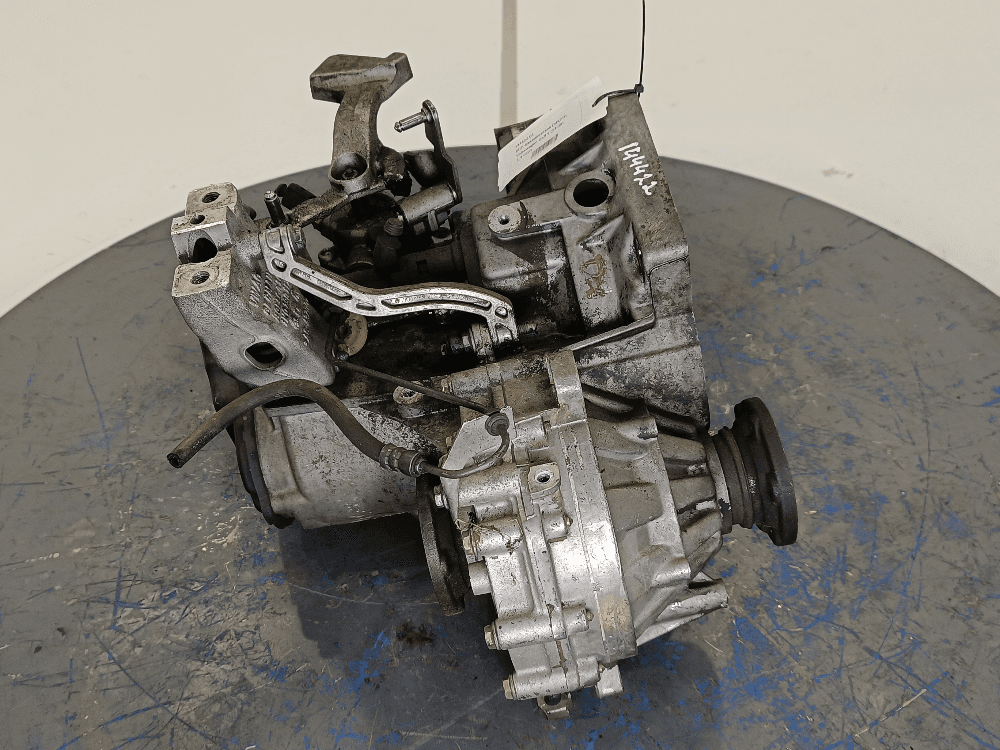 КПП механическая (МКПП) к Volkswagen Golf 5 (03-09)