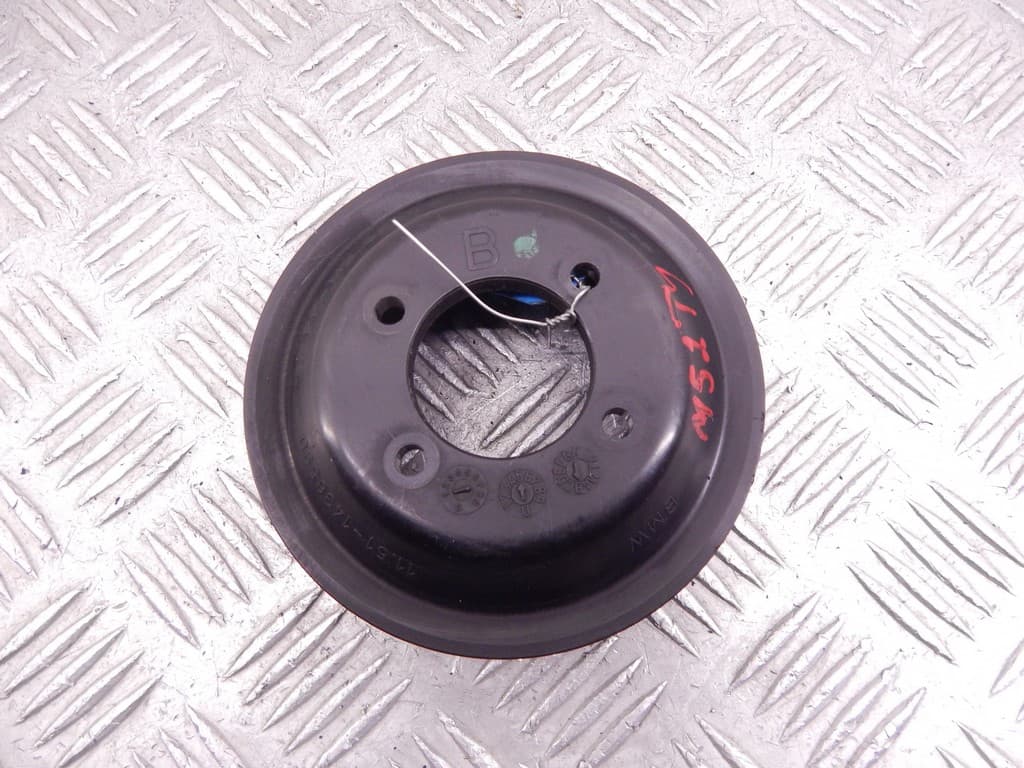 Шкив помпы к BMW 5 E39 (95-00)