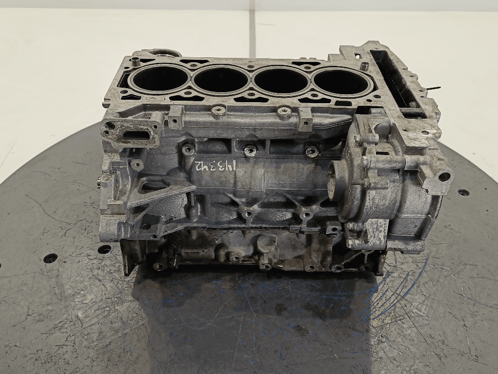 Блок цилиндров к Opel Zafira A Рестайлинг (03-05)
