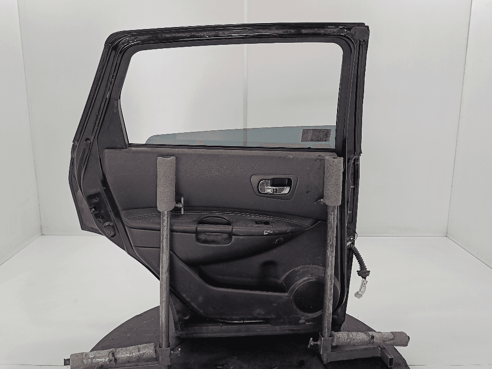 Дверь задняя левая к Nissan  Qashqai 1 (07-10)