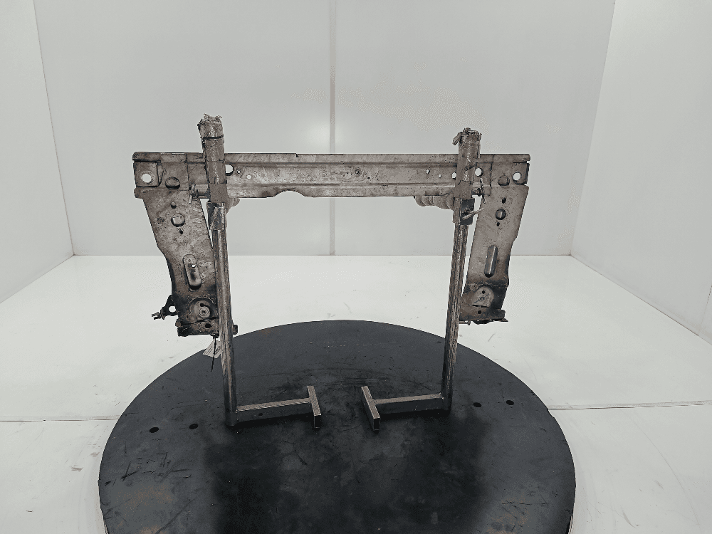 Балка под радиатор к Renault Megane 2 (02-06)