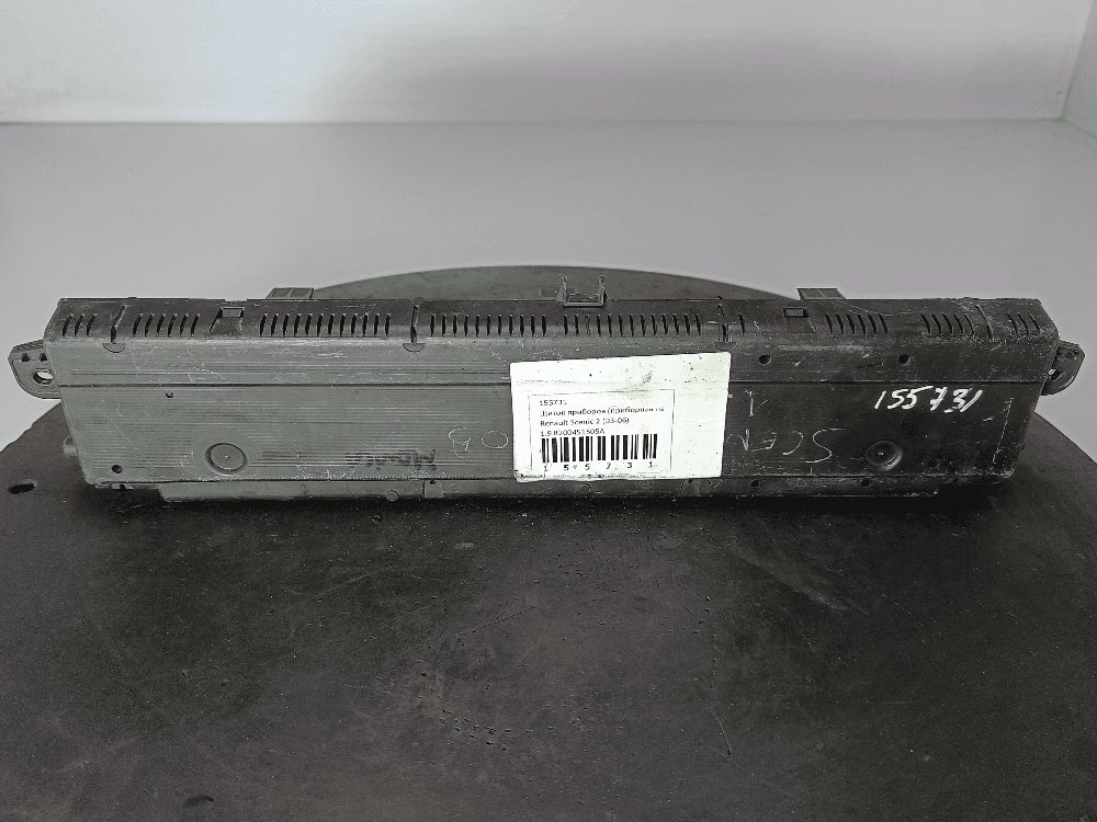 Щиток приборов (приборная панель) к Renault Scenic 2 (03-06)