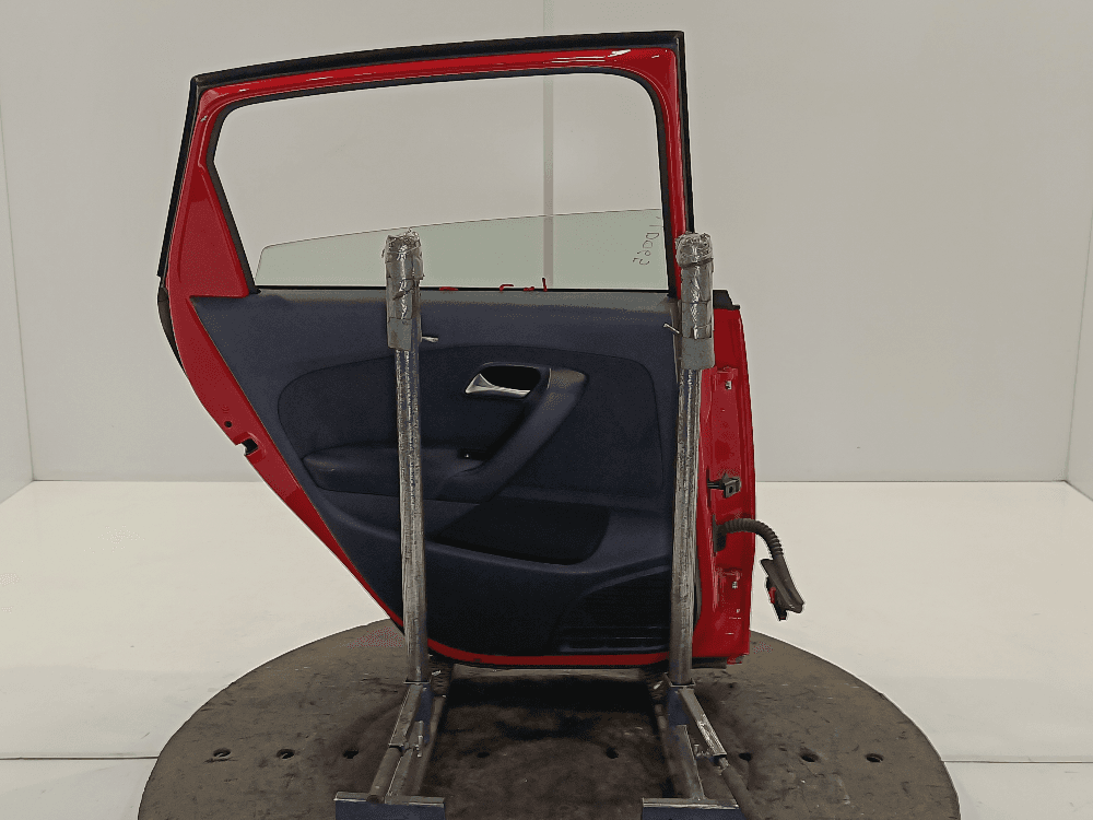 Дверь задняя левая к Volkswagen Polo 5 (09-15)