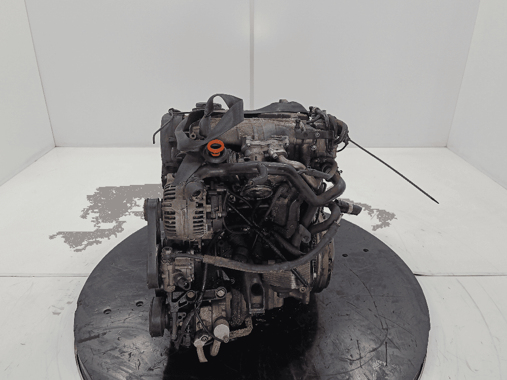 Двигатель к Audi A4 B7 (04-09)