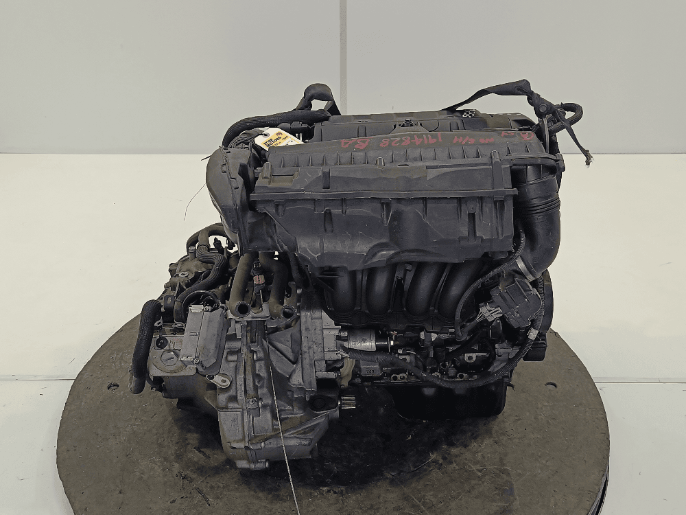 Двигатель к Peugeot 208 1 (12-15)