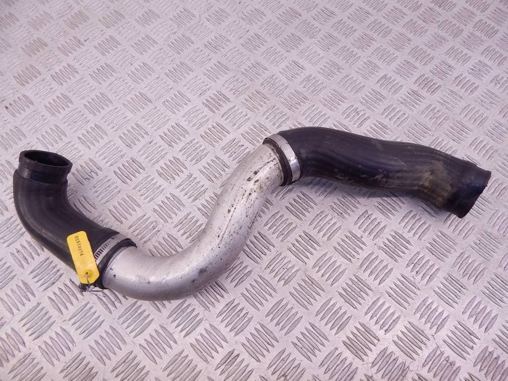 Патрубок интеркулера к BMW X5 E53 (99-03)