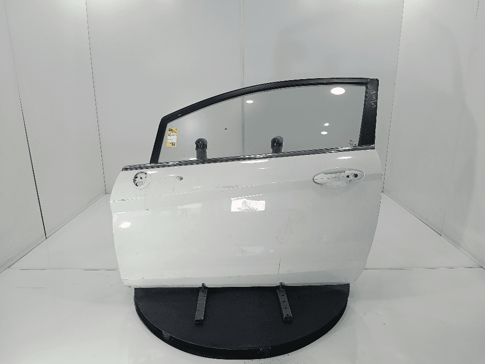 Дверь передняя левая к Ford Fiesta 6 (08-13)