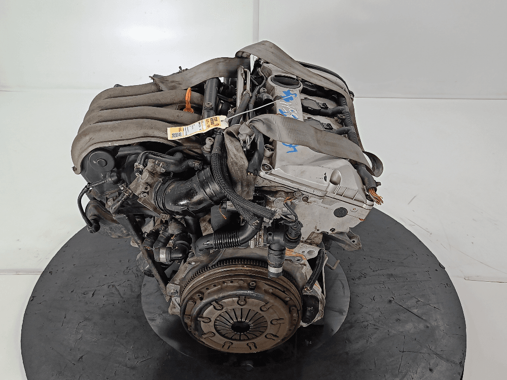 Двигатель к Audi A4 B6 (01-05)