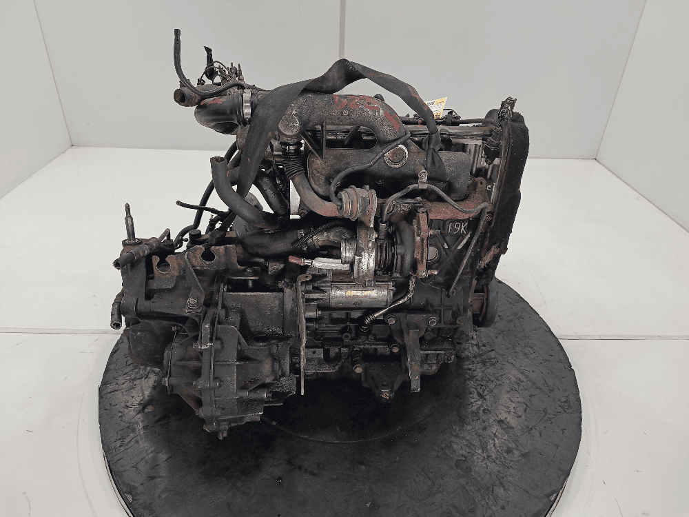 Двигатель к Renault Laguna 2 (01-05)