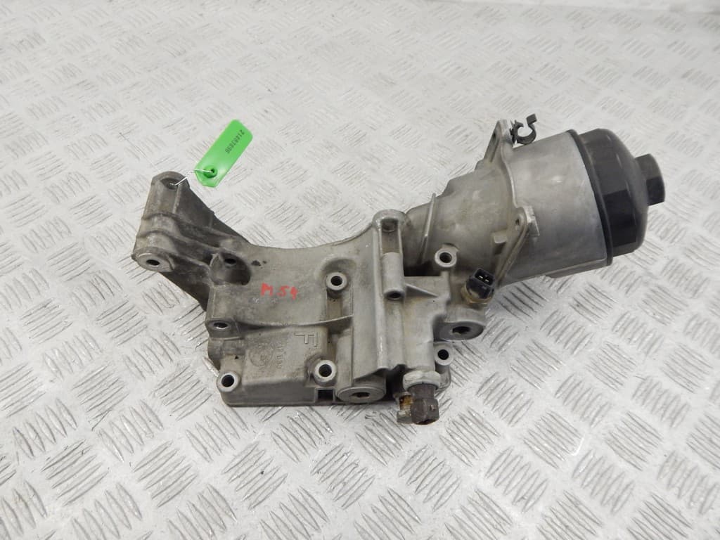 Корпус масляного фильтра к BMW 5 E60/E61 (02-07)