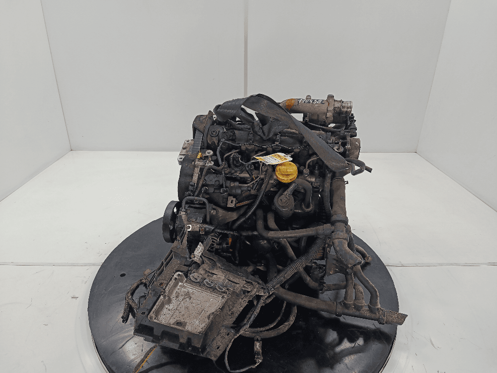 Двигатель к Renault Laguna 2 (01-05)