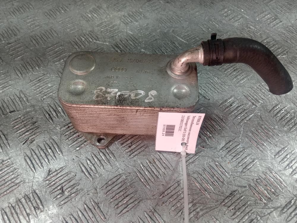 Теплообменник масляного фильтра к Volkswagen Golf 5 (03-09)