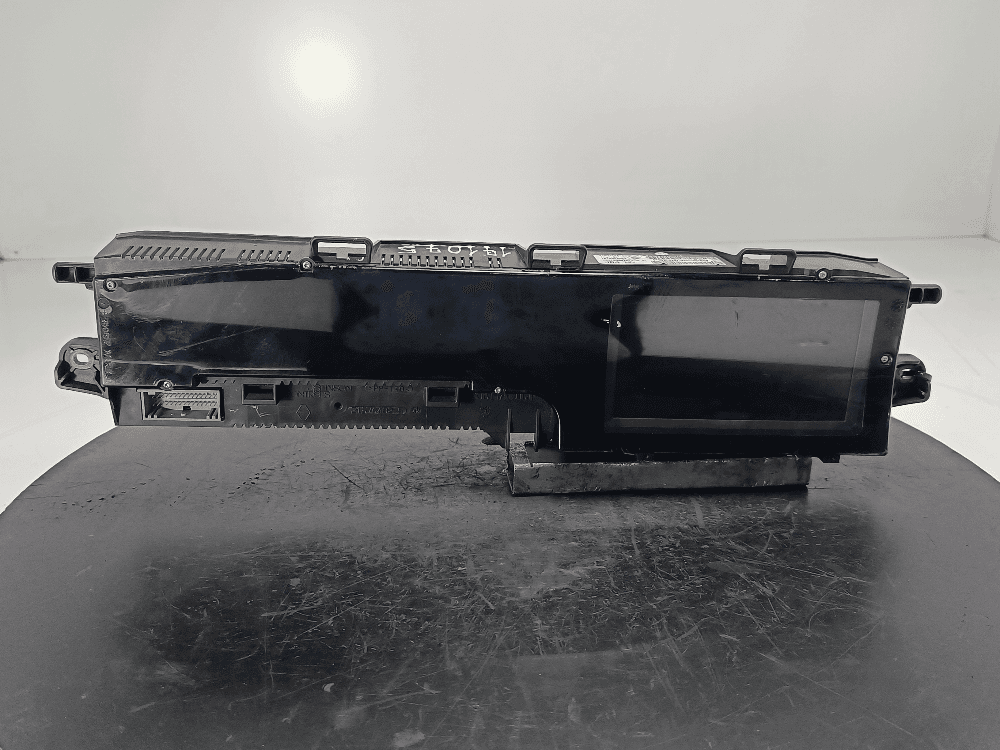 Щиток приборов (приборная панель) к Renault Scenic 2 (03-06)