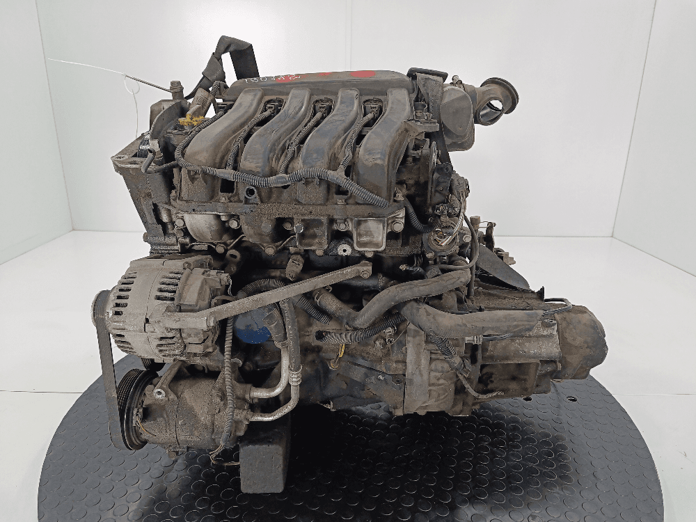 Двигатель к Renault Scenic 2 (03-06)