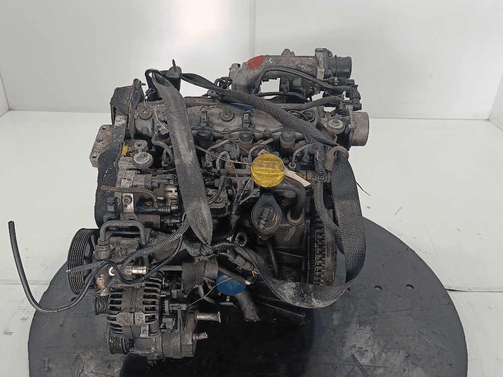 Двигатель к Renault Laguna 2 (01-05)
