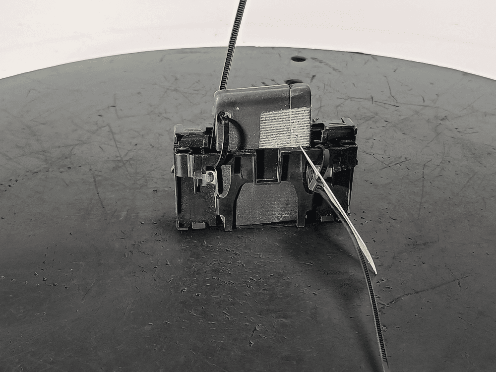 Замок зажигания к Renault Scenic 2 (03-06)