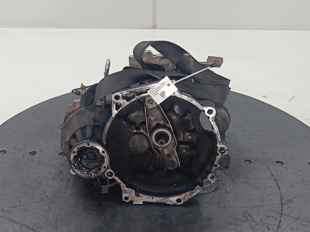 КПП механическая (МКПП) к Volkswagen Golf 5 (03-09)